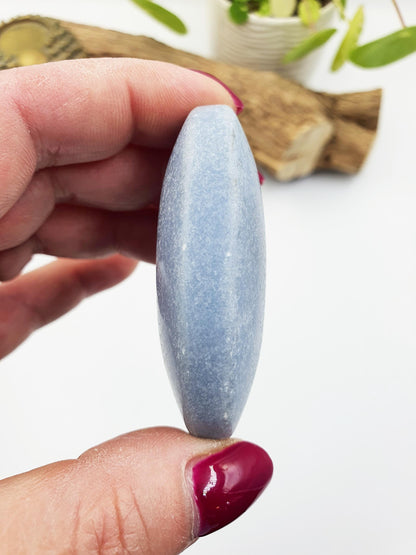 Angelite Palm Stone – Peace, Communication & Angelic Connection Healing Crystal, 75g