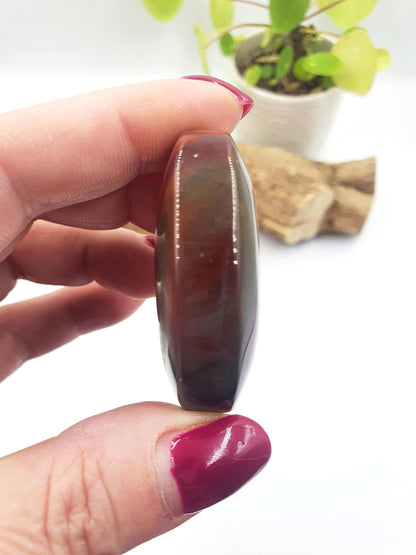 Mookaite Jasper Palm Stone - Grounding and Vitality Healing Crystal - 40g