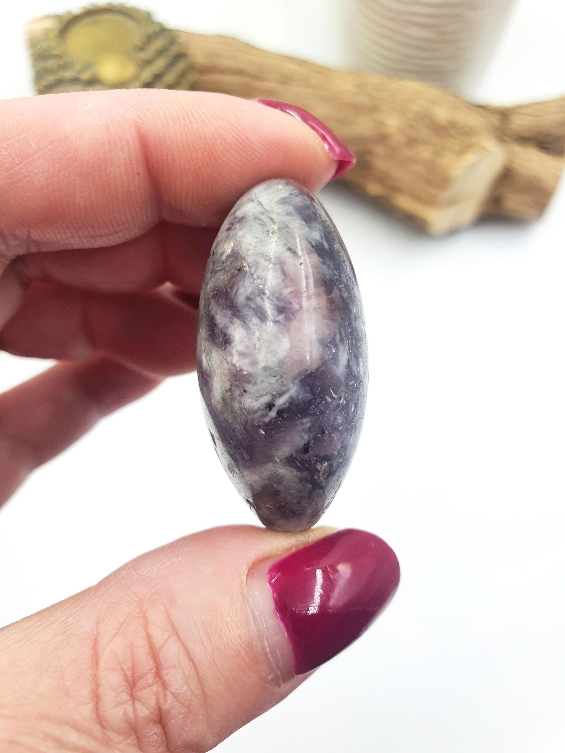 Little Unicorn Stone Palm Stone (Pegmatite) – Calm, Comfort & Emotional Healing Crystal, 40g