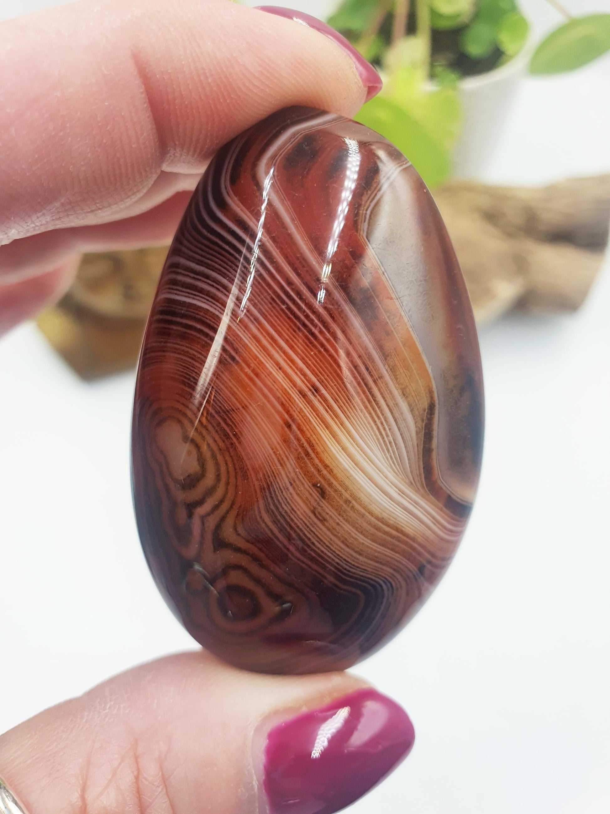 Sardonyx Palm Stone - Strength & Protection Healing, 50g