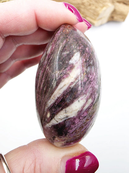 Plum Tourmaline Palm Stone – Love, Compassion & Emotional Healing Crystal, 135g