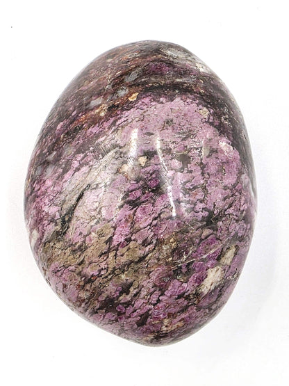 Plum Tourmaline Palm Stone – Love, Compassion & Emotional Healing Crystal, 135g