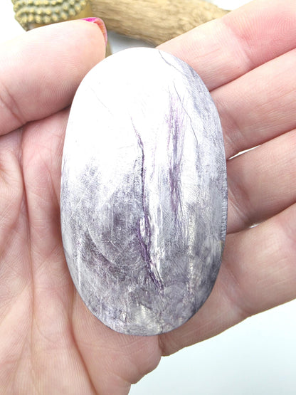 Purple Mica Palm Stone - Insight & Transformation Healing Crystal, 70g