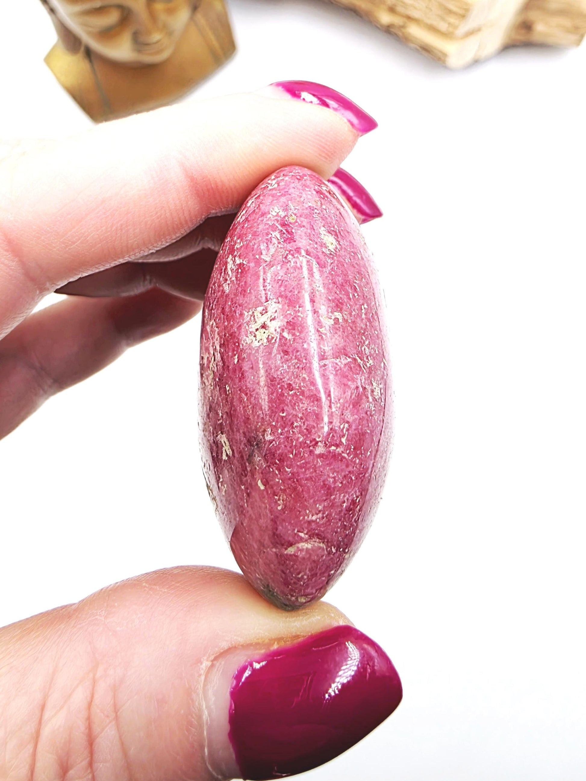 Rhodonite Palm Stone - Emotional Healing & Heart Chakra Crystal - 95g