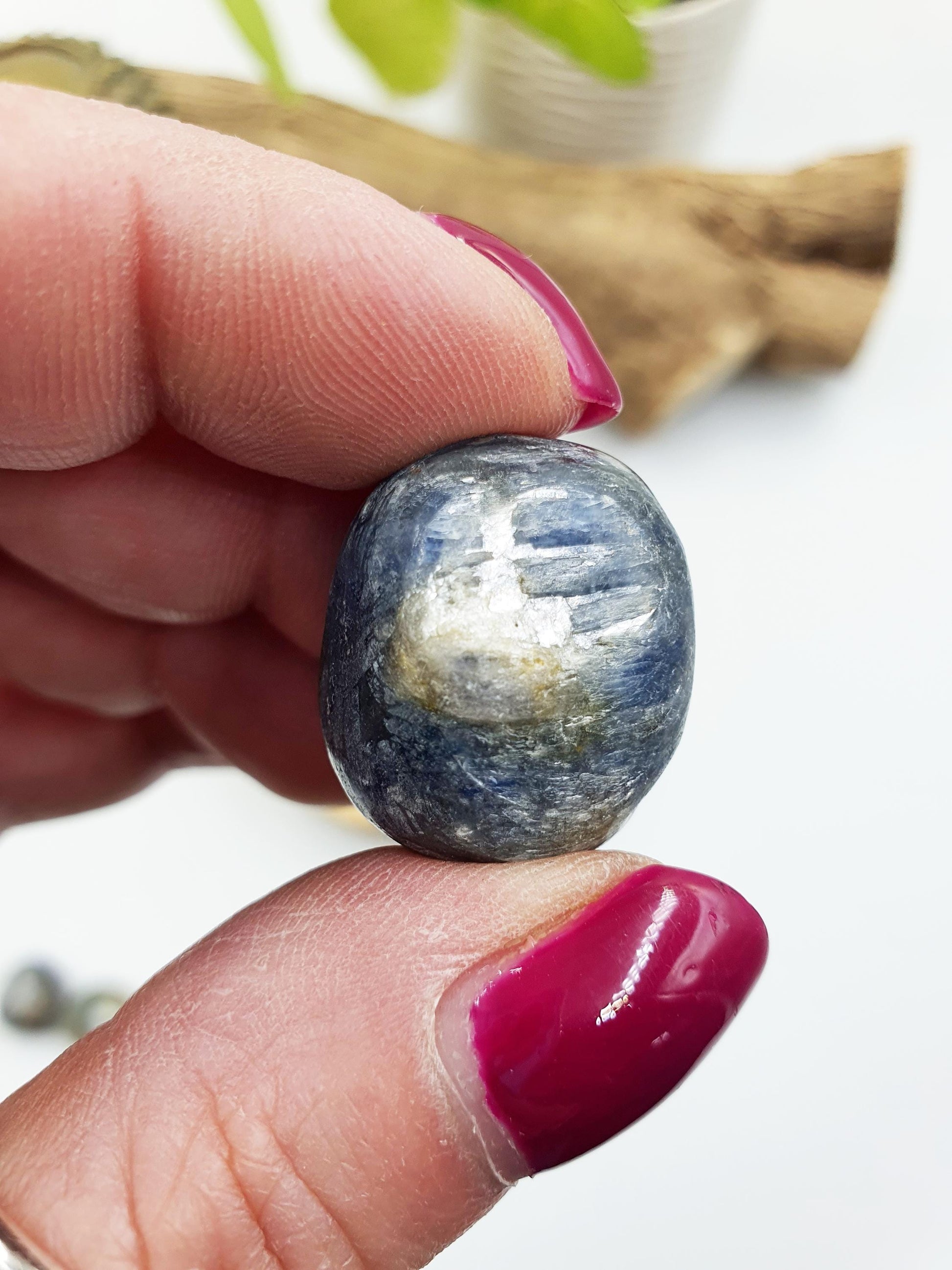 Kyanite Tumble Stones – Alignment, Balance & Calm Communication Healing Crystal, approx 2cm