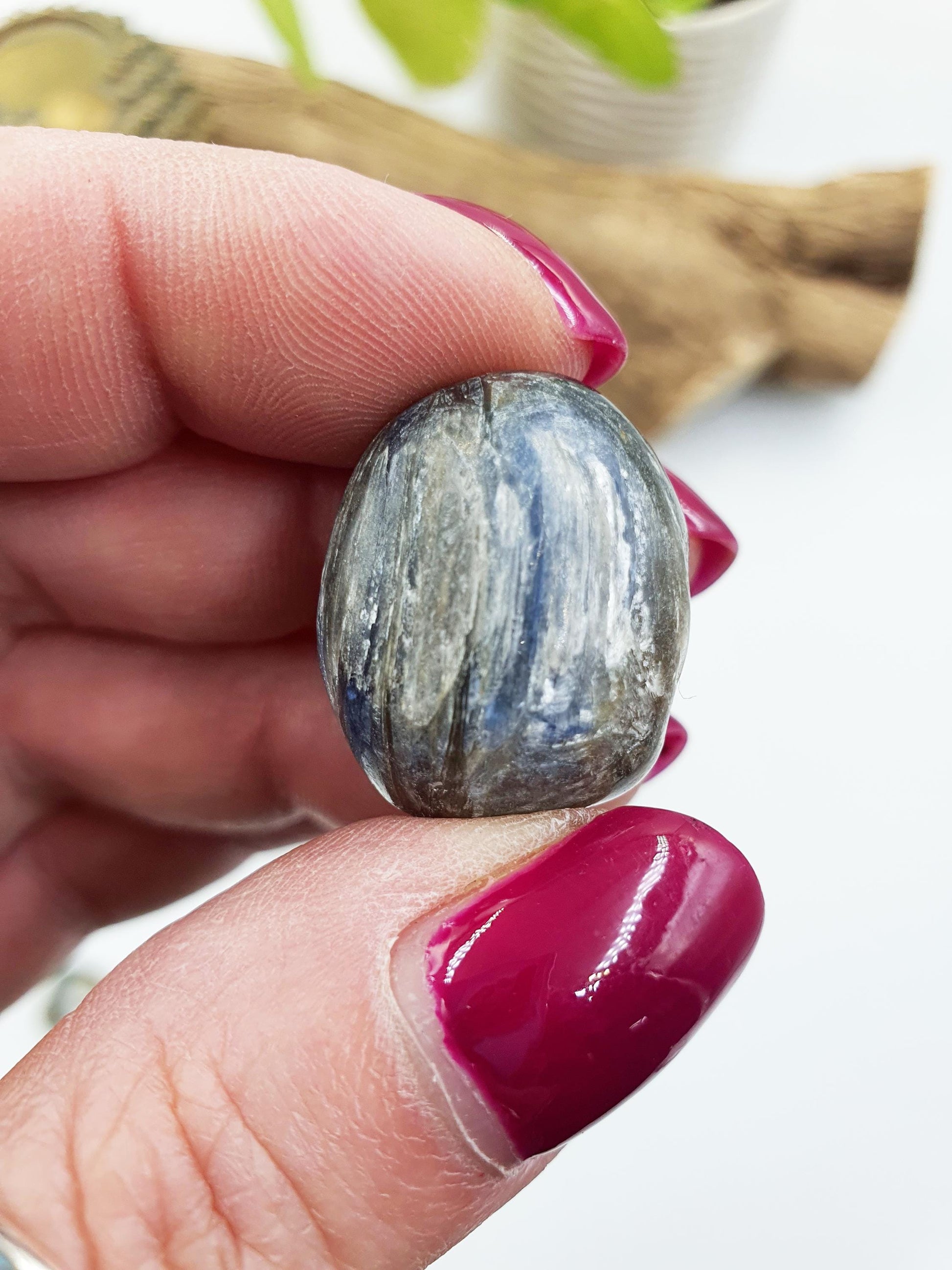 Kyanite Tumble Stones – Alignment, Balance & Calm Communication Healing Crystal, approx 2cm