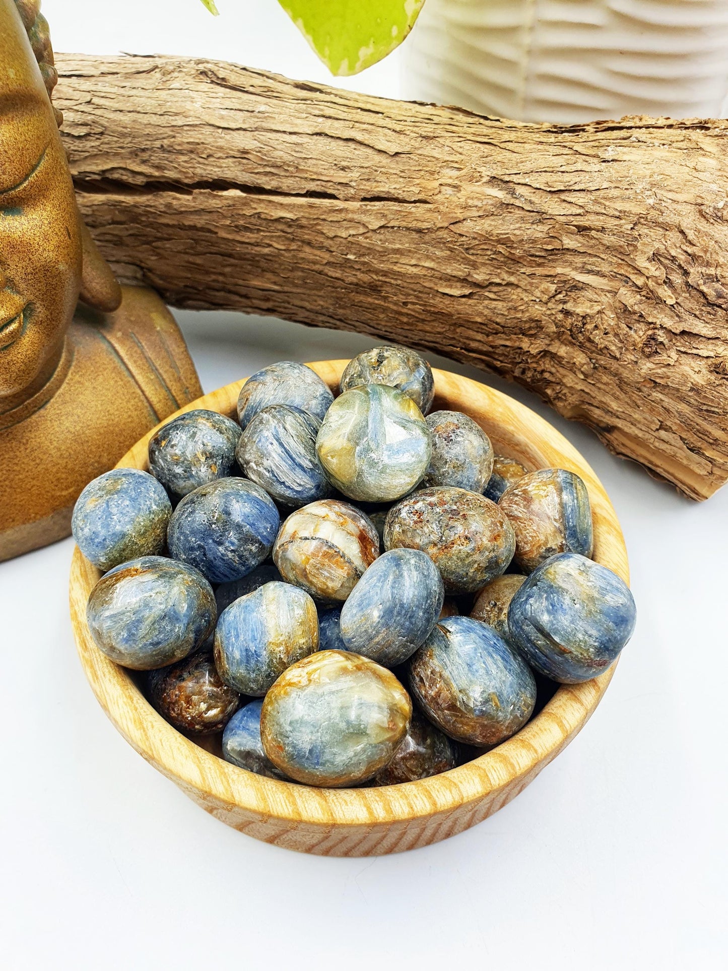 Kyanite Tumble Stones – Alignment, Balance & Calm Communication Healing Crystal, approx 2cm