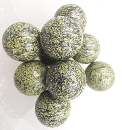 Serpentine Mini Crystal Sphere – Healing, Protection & Emotional Balance Gemstone, 20mm