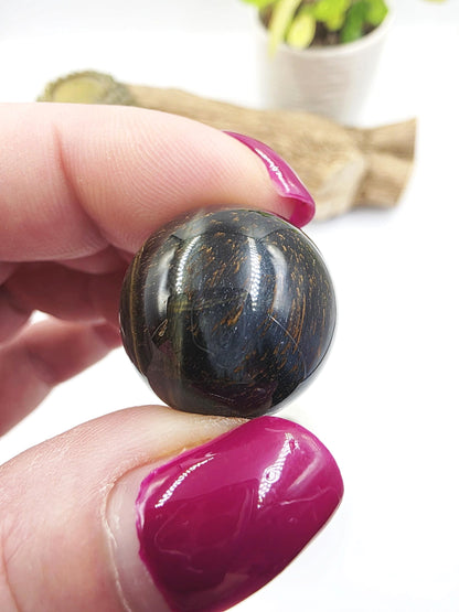 Blue Tiger’s Eye Mini Crystal Sphere – Intuition, Protection & Calm Focus Gemstone, 20mm