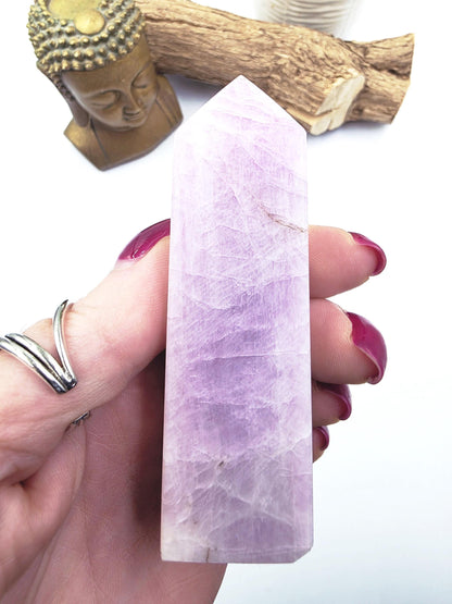Kunzite Crystal Tower - Heart Chakra & Emotional Healing Crystal - 170g