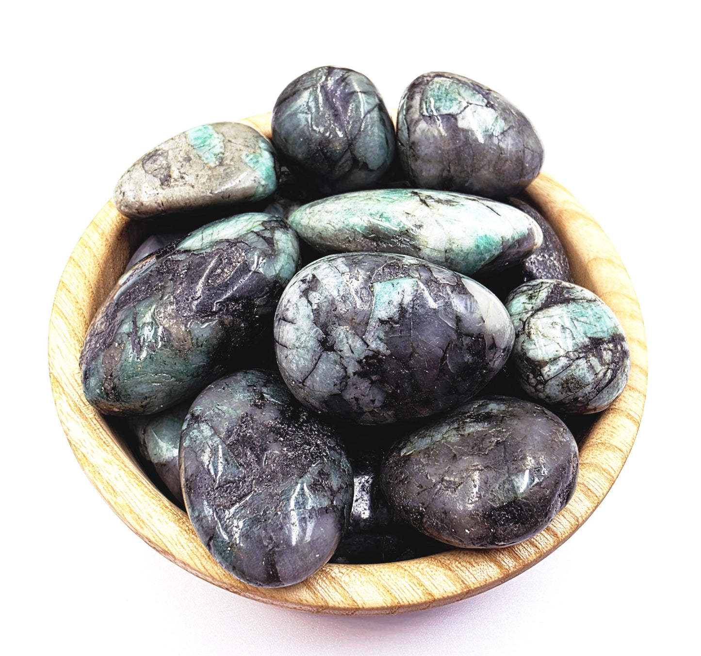 Emerald Tumble Stone – Love, Abundance & Heart Healing Crystal
