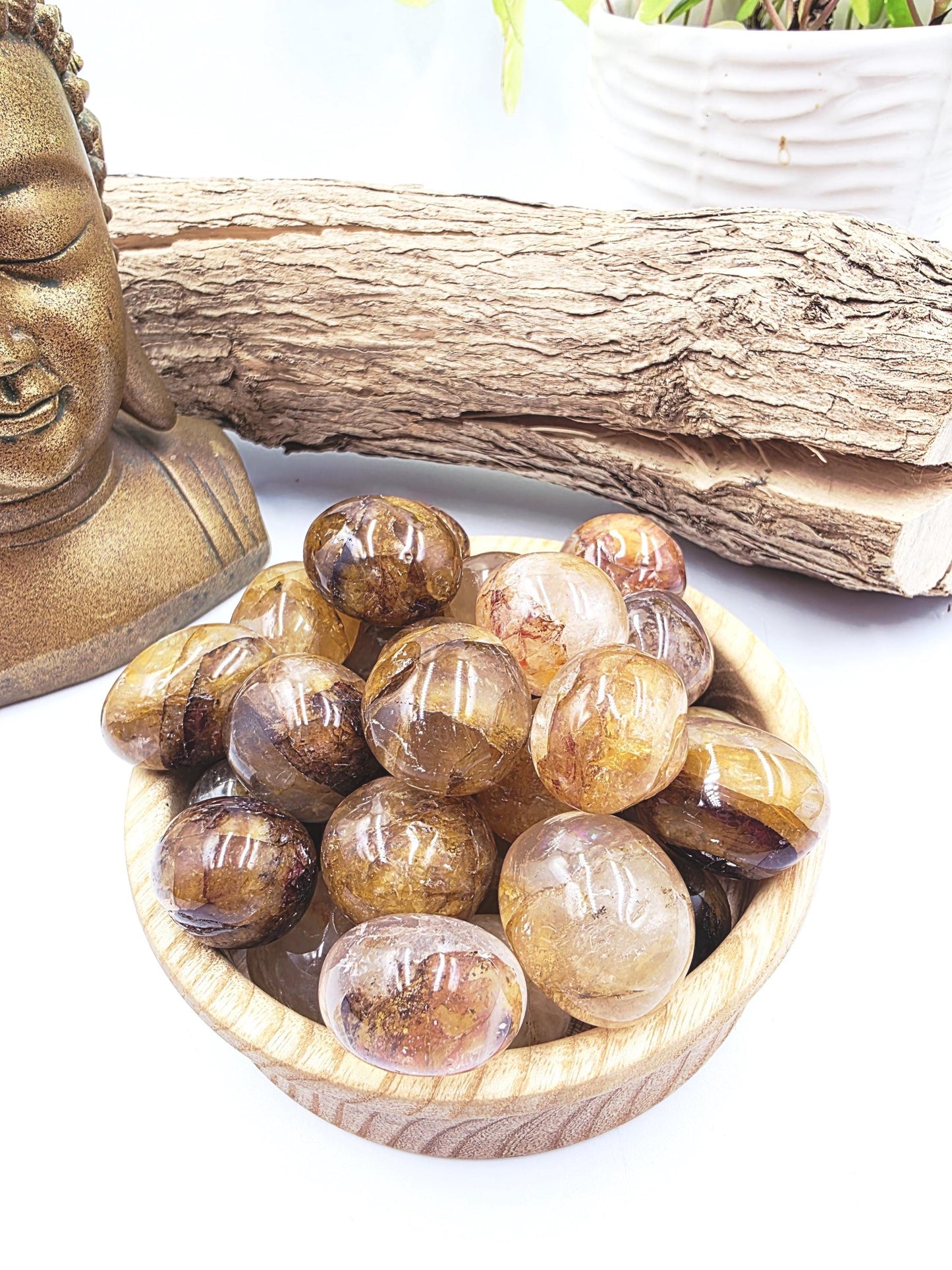 Golden Healer Quartz Tumble Stone – Energy Healing, Positivity & Spiritual Renewal Crystal, approx 2cm