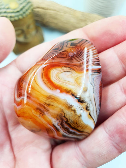 Sardonyx Palm Stone - Strength & Protection Healing, 60g