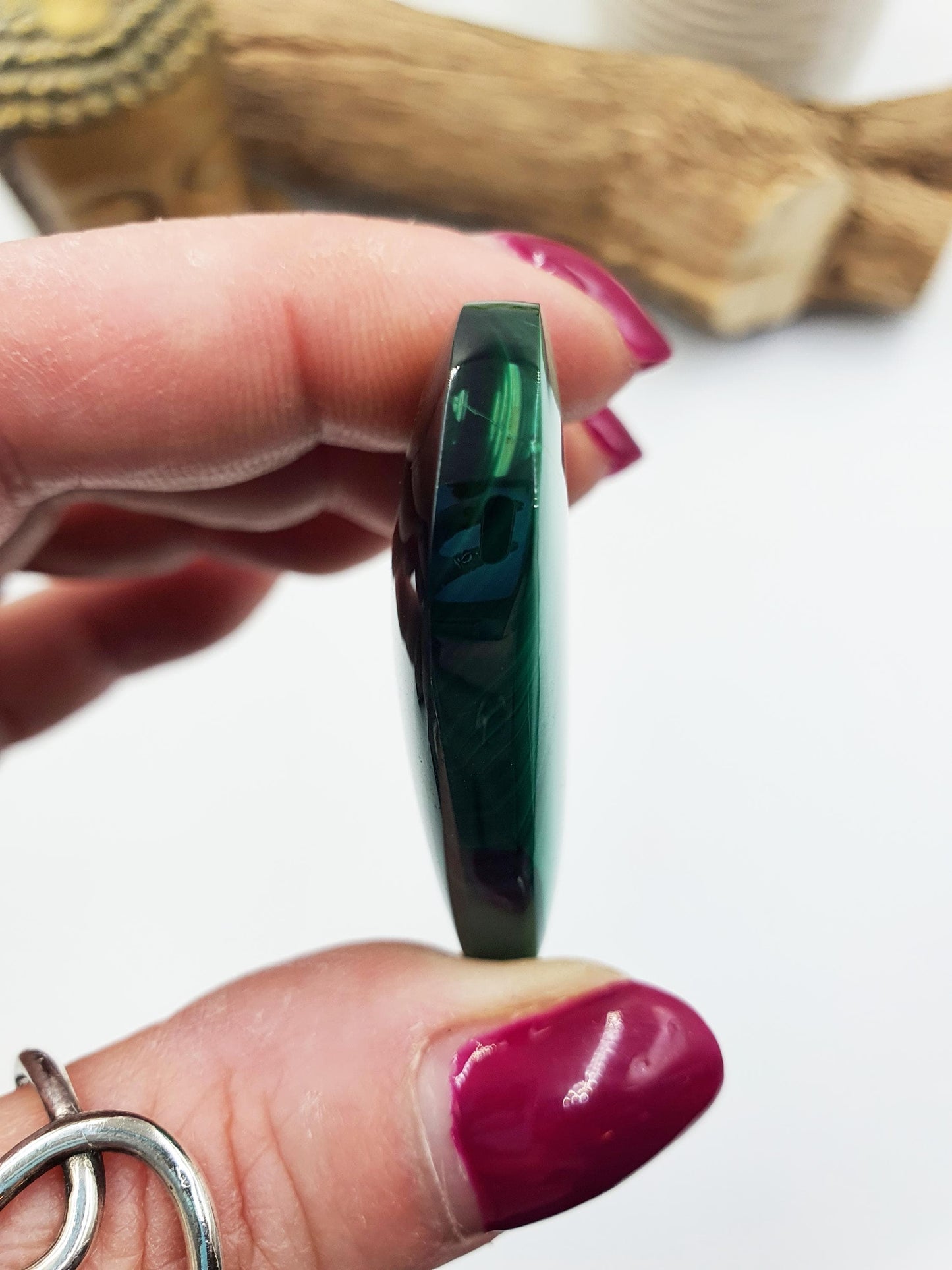 Malachite Crystal Heart – Transformation, Protection & Emotional Healing Crystal Puff Heart Carving, 35g