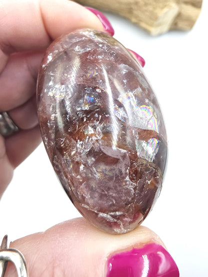 Fire Quartz (Hematoid) Palm Stone with lots of rainbow flashes - Grounding & Vitality Crystal - 120g