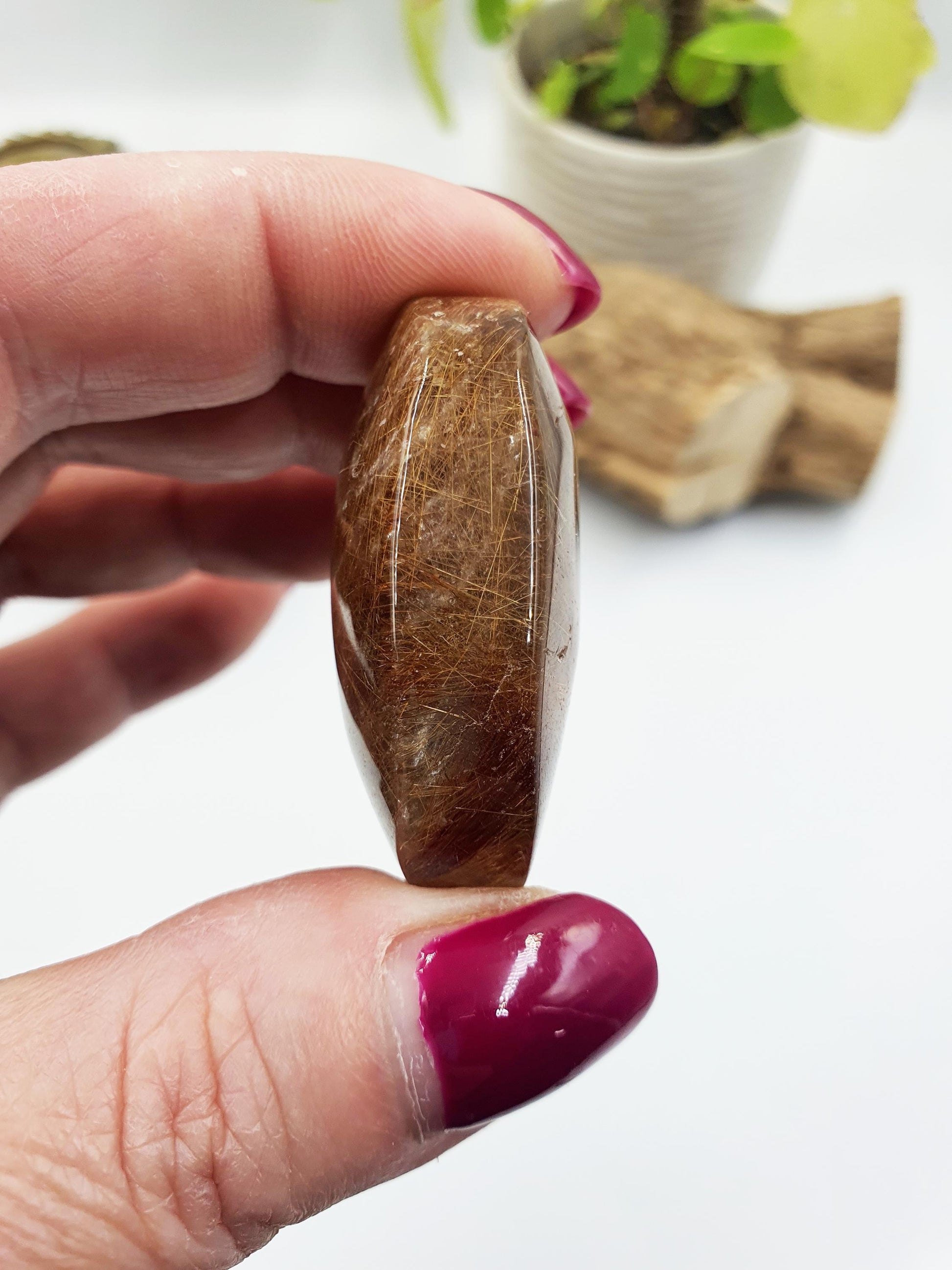 Little Golden Rutile Quartz Palm Stone – Clarity, Manifestation & Positive Energy Healing Crystal, 30g