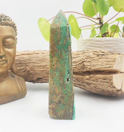 Prehnite and Agate Tower – Healing, Protection & Emotional Balance Crystal Point, 13.7cm