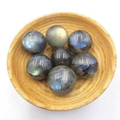 Super Flashy Labradorite Mini Crystal Sphere – Intuition, Protection & Mystical Energy Gemstone