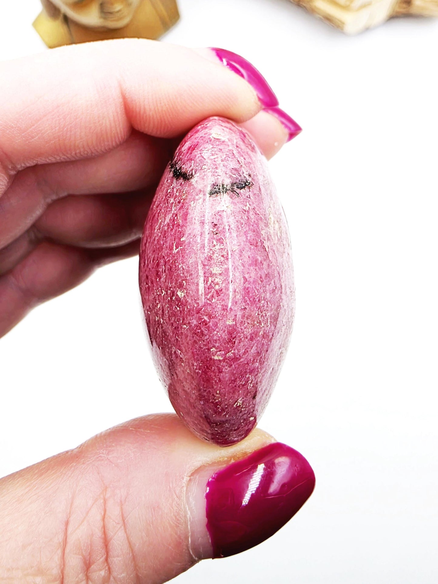 Rhodonite Palm Stone - Emotional Healing & Heart Chakra Crystal - 95g