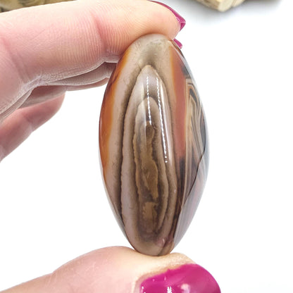 Sardonyx Palm Stone - Strength & Protection Healing, 45g