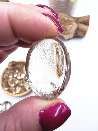 Citrine Tumble Stone – Abundance, Joy & Confidence Healing Crystal