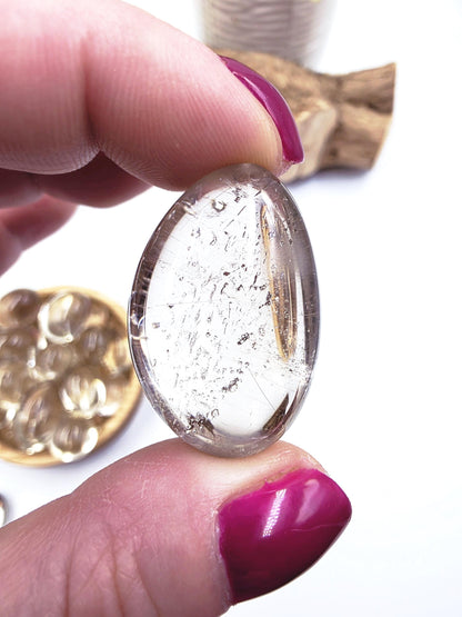 Citrine Tumble Stone – Abundance, Joy & Confidence Healing Crystal