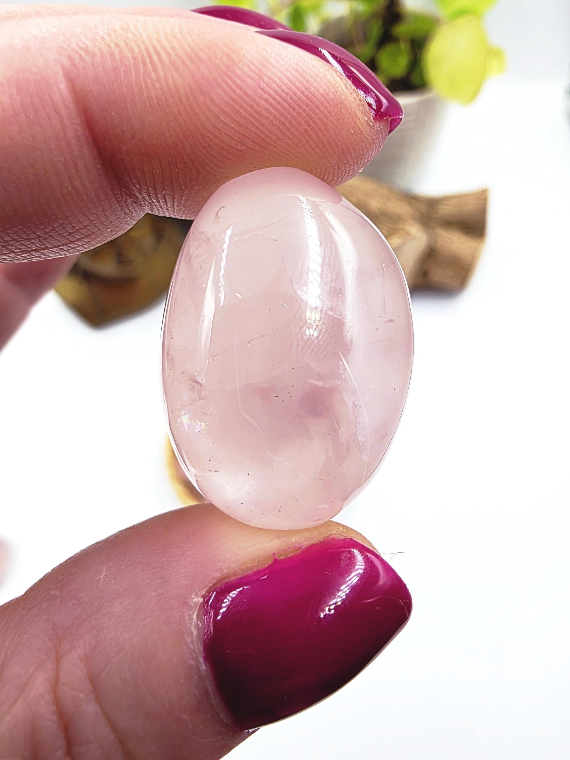 Rose Quartz Tumble Stone – Love, Self-Care & Emotional Healing Crystal