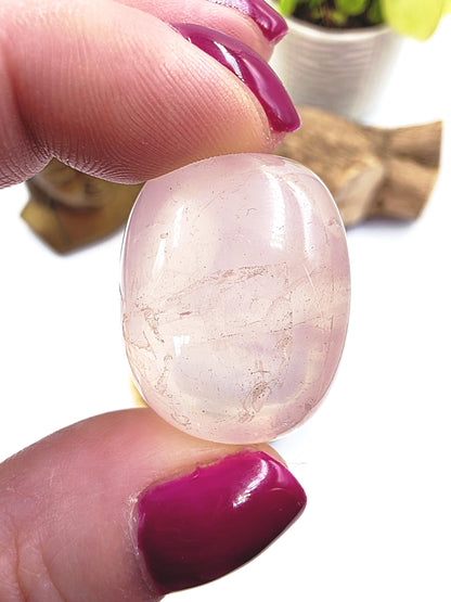 Rose Quartz Tumble Stone – Love, Self-Care & Emotional Healing Crystal