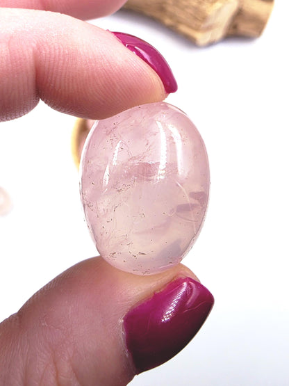Rose Quartz Tumble Stone – Love, Self-Care & Emotional Healing Crystal