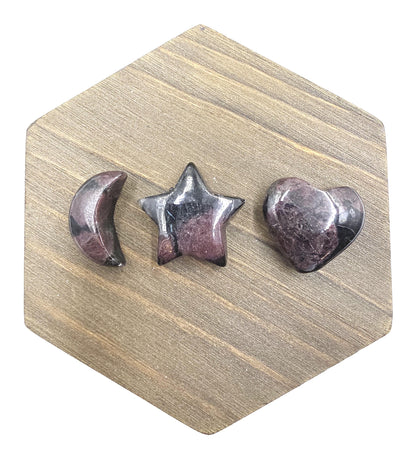 Mini Garnet Heart, Star and Moon Set – Strength, Passion & Protection Crystal Carving Trio