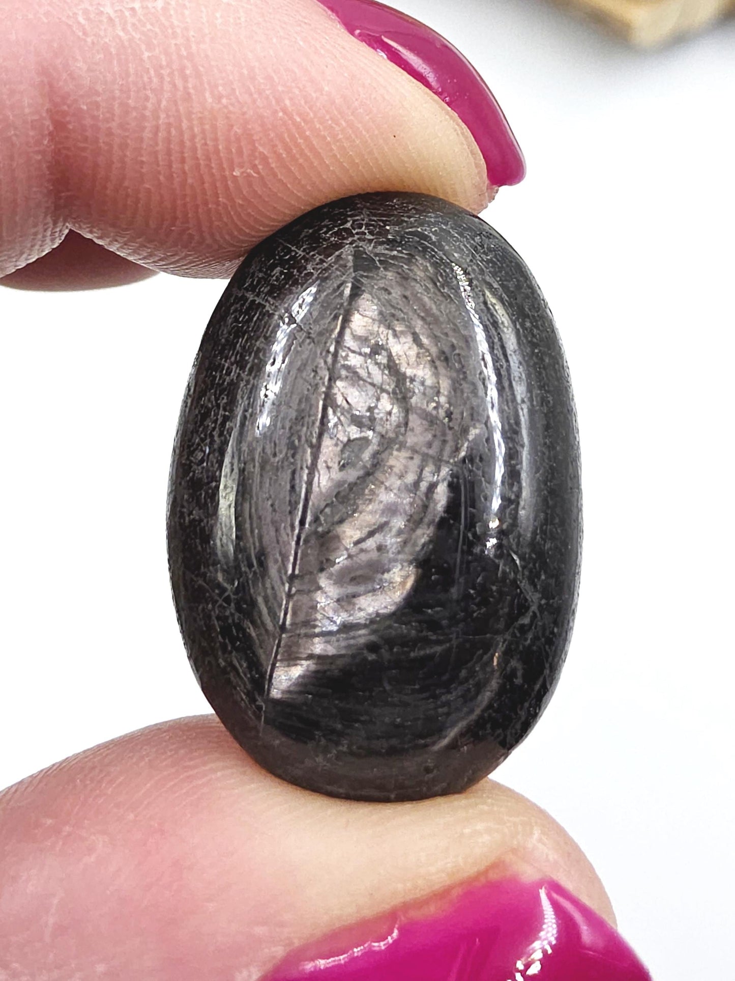 Mini Hypersthene Pebble Palm – Intuition, Protection & Deep Calm Crystal, 15g