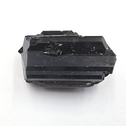 Mini Black Tourmaline Piece – High Grade Raw Crystal for Jewellery Making, Protection & Grounding- 15g