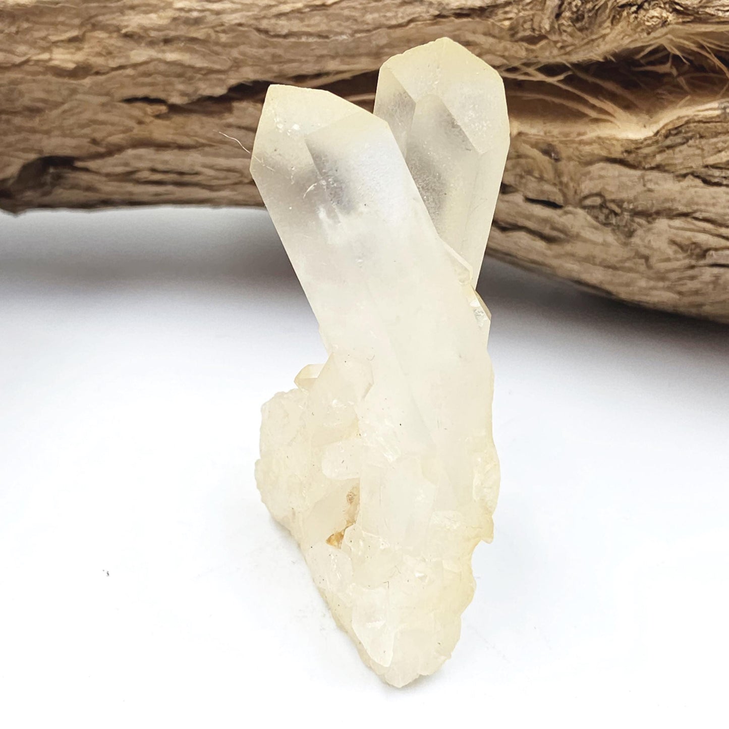 Mini Raw Clear Quartz Cluster – Amplification, Cleansing & High Vibration Healing Crystal, 35g