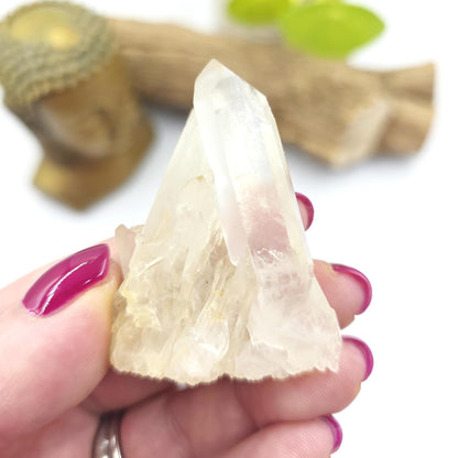 Mini Raw Clear Quartz Cluster – Amplification, Cleansing & High Vibration Healing Crystal, 35g