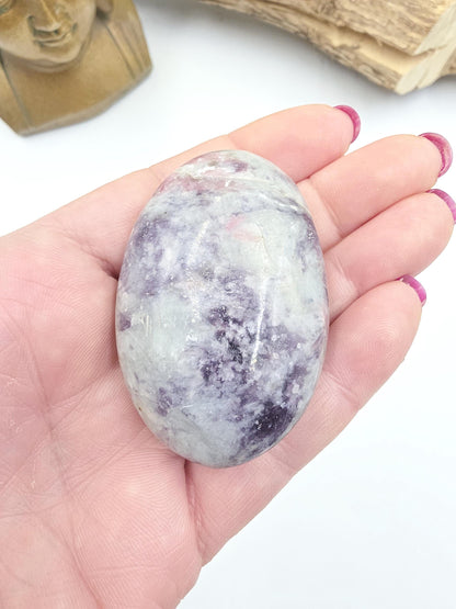 Unicorn Stone Palm Stone (Pegmatite) – Calm, Comfort & Emotional Healing Crystal, 85g