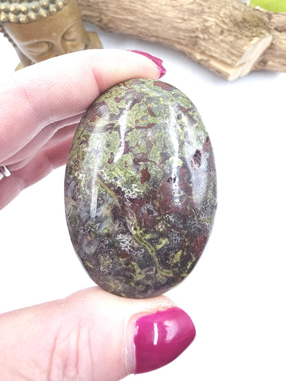 Dragon's Blood Palm Stone - Courage & Vitality Healing Crystal, 115g