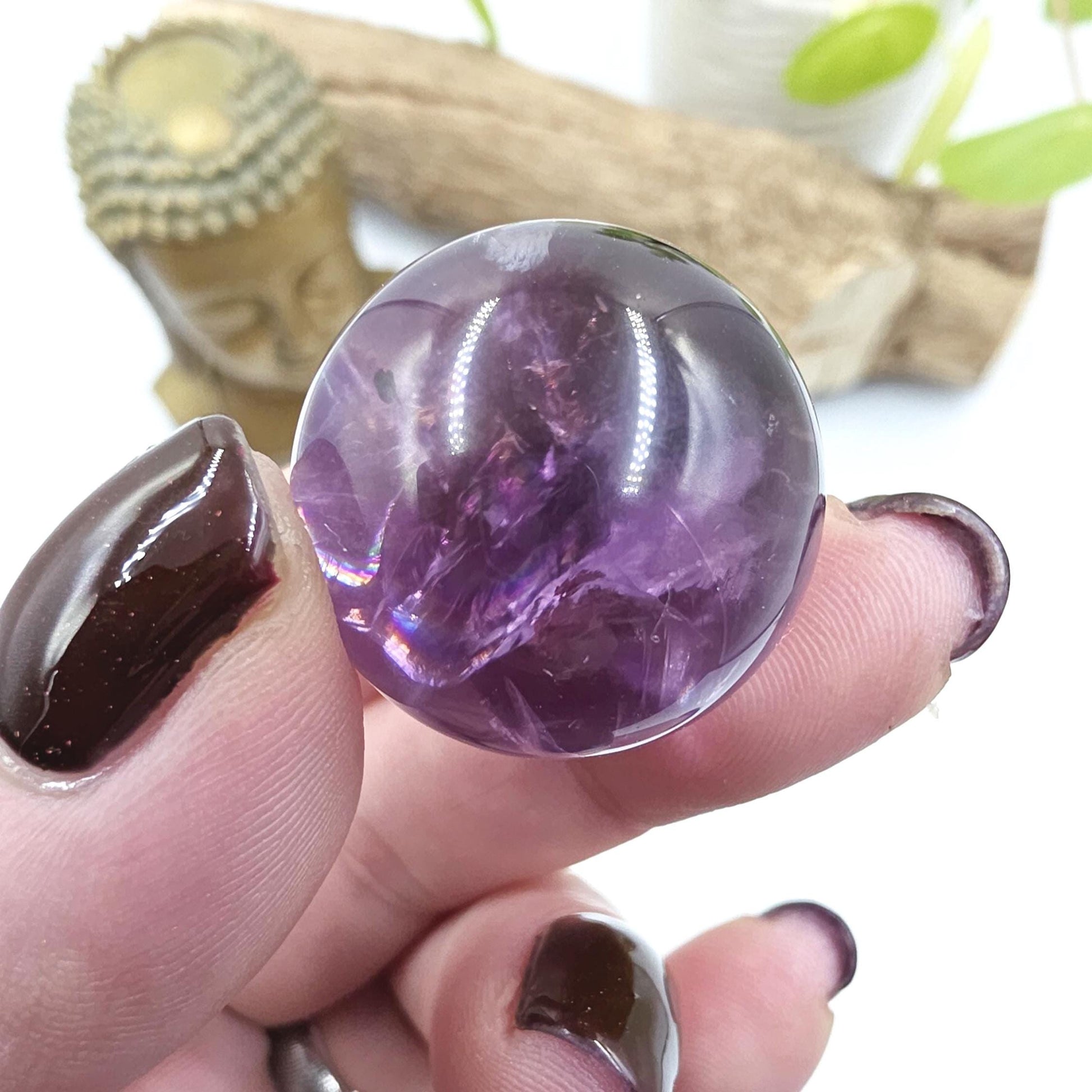 Amethyst Mini Sphere with Rainbows – Intuition, Calm & Aura Protection Crystal Ball, 26mm