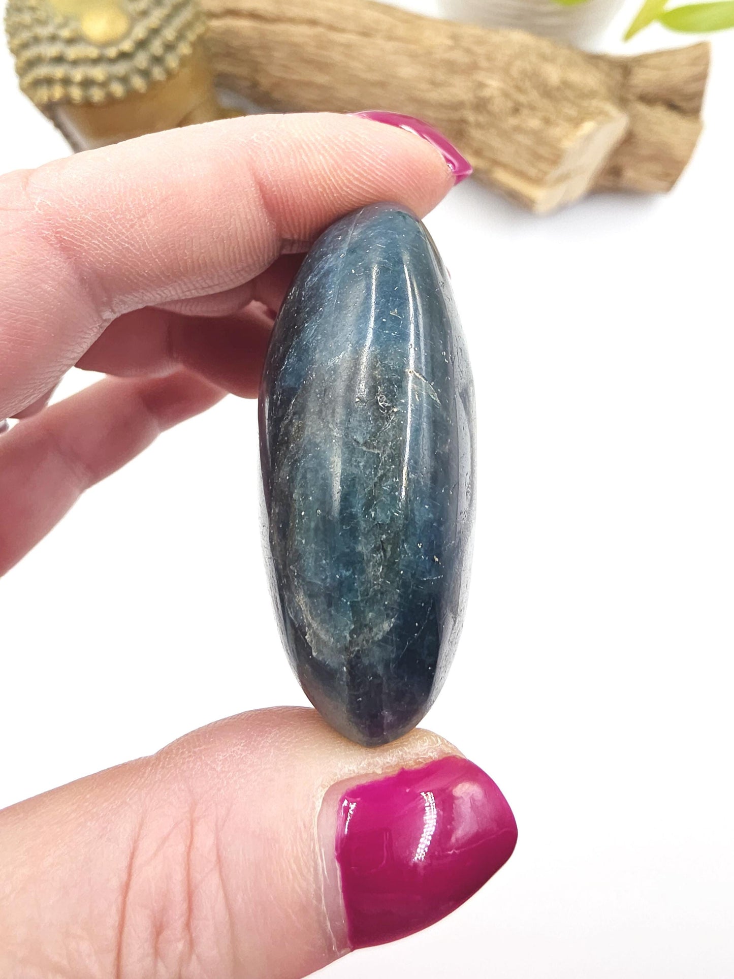 Blue Apatite Palm Stone - Motivation & Focus Healing Crystal - 90g