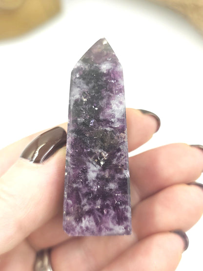 Sparkly Purple Mica Point – Calming, Emotional Balance & Spiritual Healing Crystal Tower, 60g