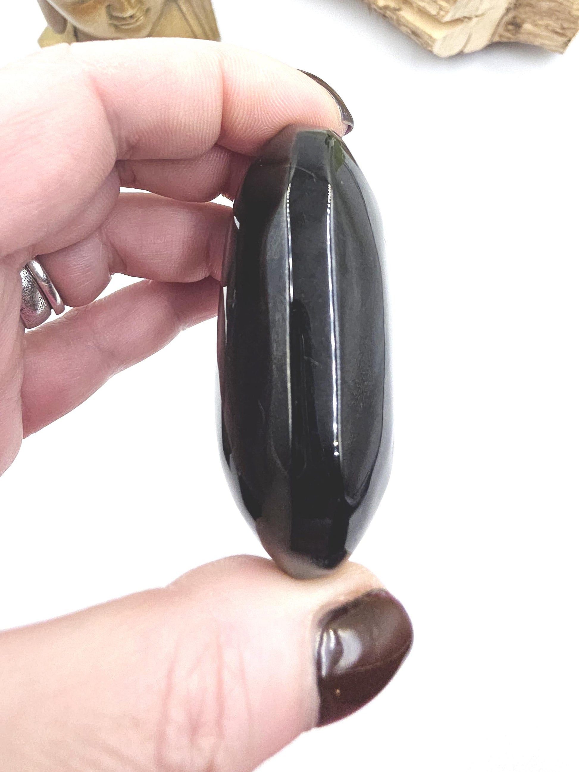 Black Banded Agate Palm Stone – Grounding, Protection & Emotional Stability Crystal, 100g