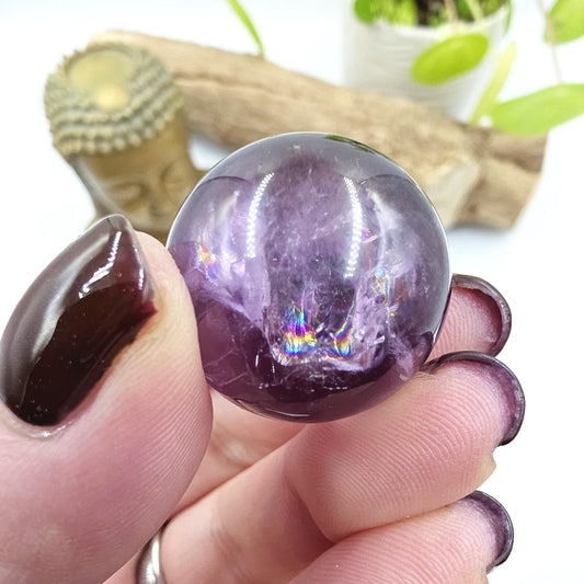 Amethyst Mini Sphere with Rainbows – Intuition, Calm & Aura Protection Crystal Ball, 26mm