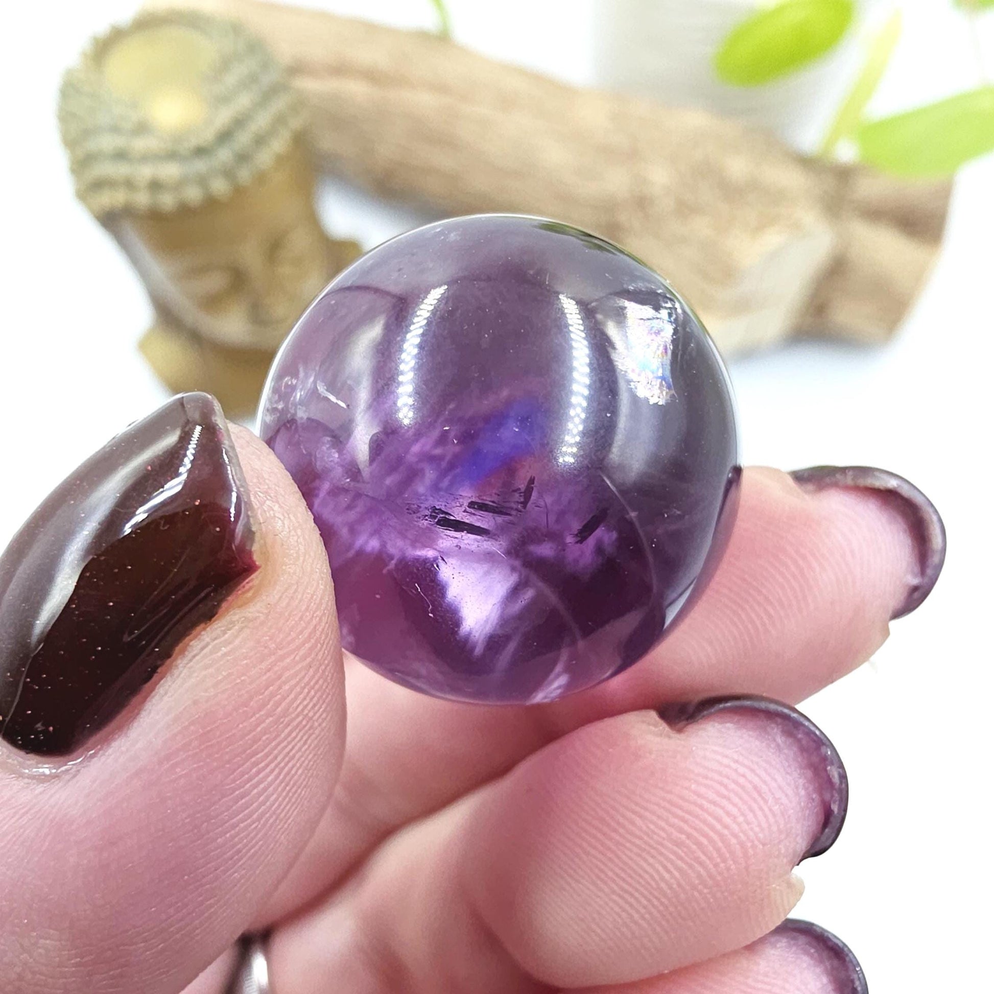 Amethyst Mini Sphere with Rainbows – Intuition, Calm & Aura Protection Crystal Ball, 26mm