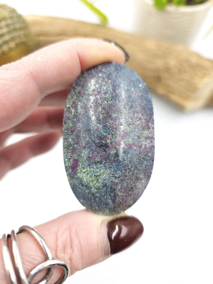 Ruby in Fuchsite Palm Stone (UV Reactive) – Heart Healing, Strength & Emotional Balance Crystal, 100g