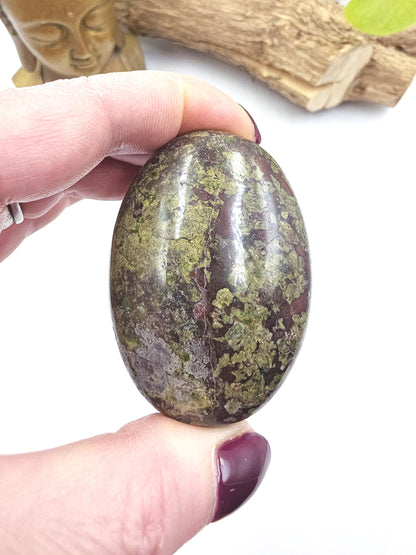 Large Dragon's Blood Palm Stone - Courage & Vitality Healing Crystal, 130g