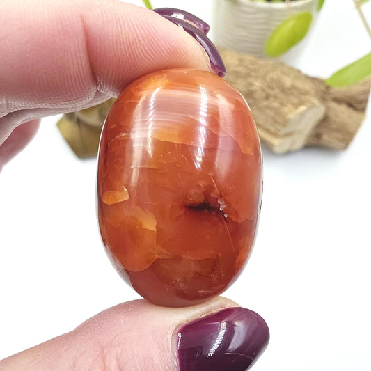 Carnelian Palm Stone - Vitality & Creative Healing Crystal - 45g