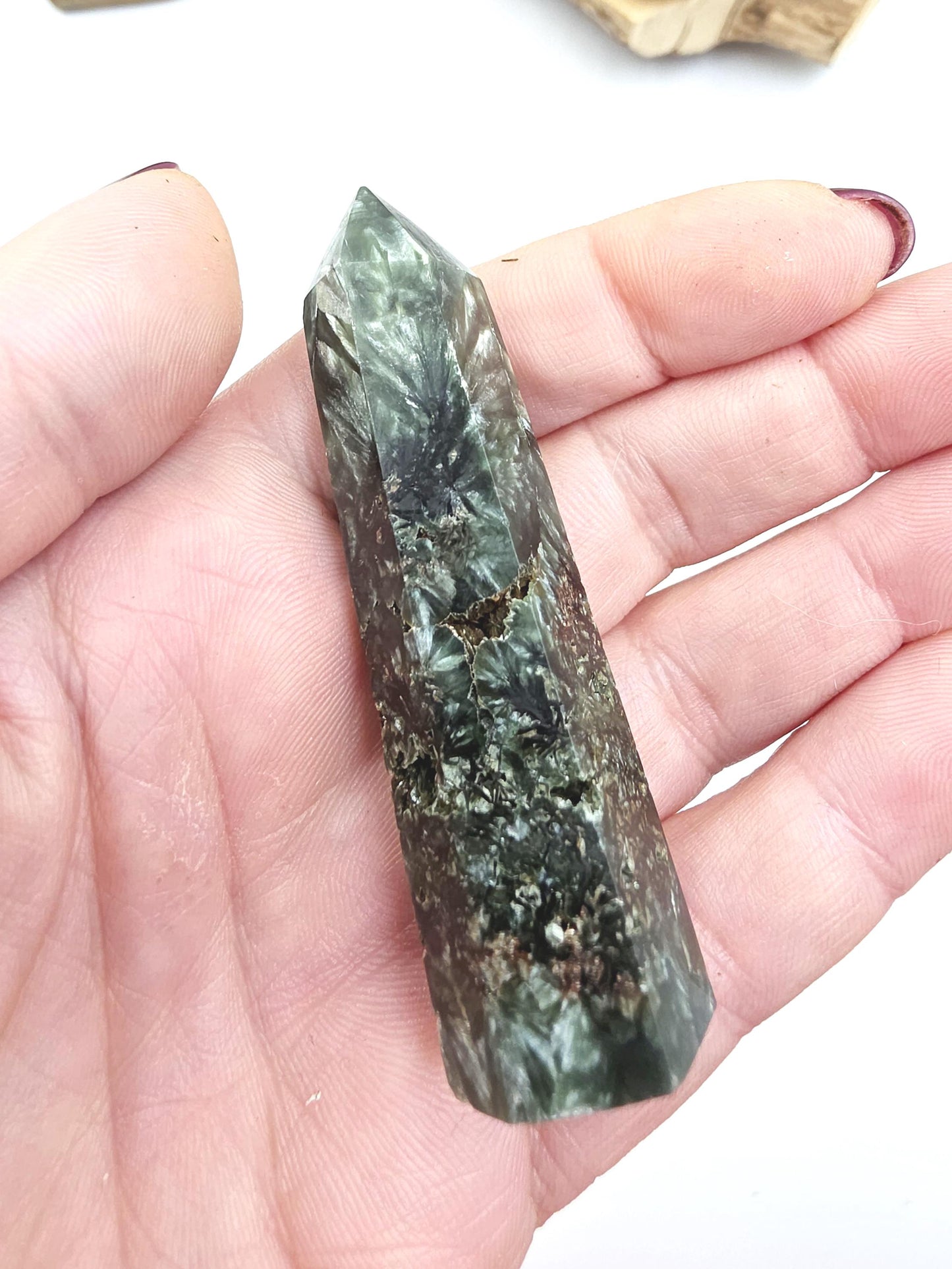 Flashy Seraphinite Tower - Angelic Connection & Heart Healing Crystal Point - 35g