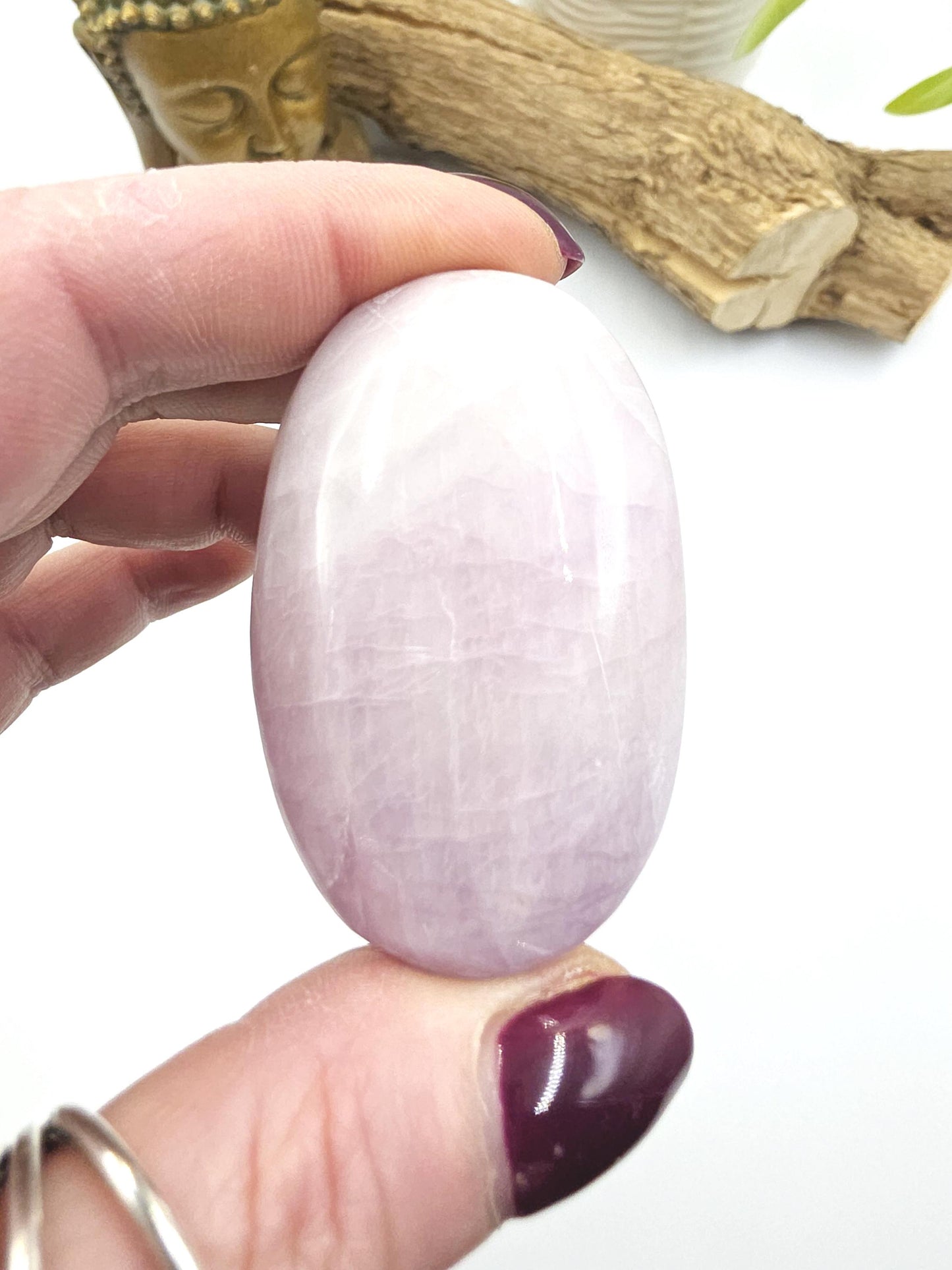 Flashy Kunzite Crystal Palm Stone - Heart Chakra & Emotional Healing Crystal, 70g