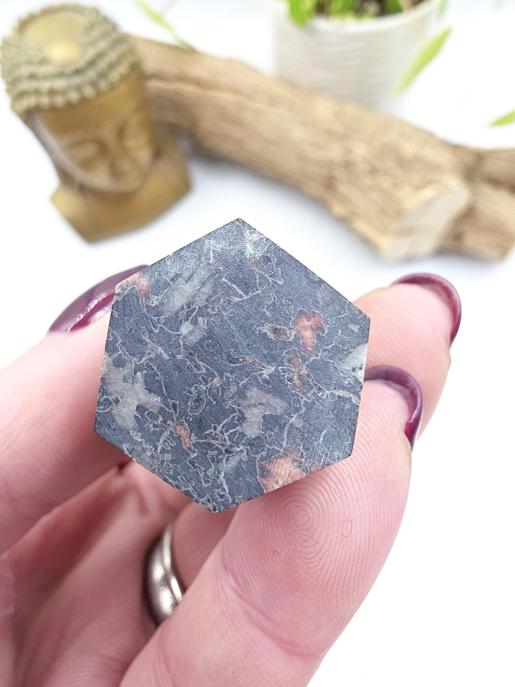 Plum Jade Tower – Emotional Balance, Calm Strength & Heart Healing Crystal Point, 8.5cm