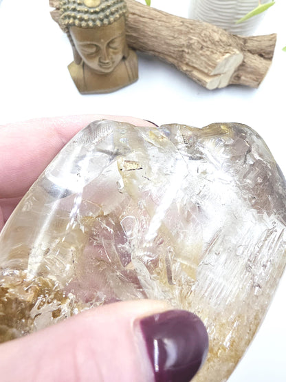 Enhydro Quartz – 3 Moving Water Bubbles & Rainbow Inclusions | Rare Collector Crystal, 435g