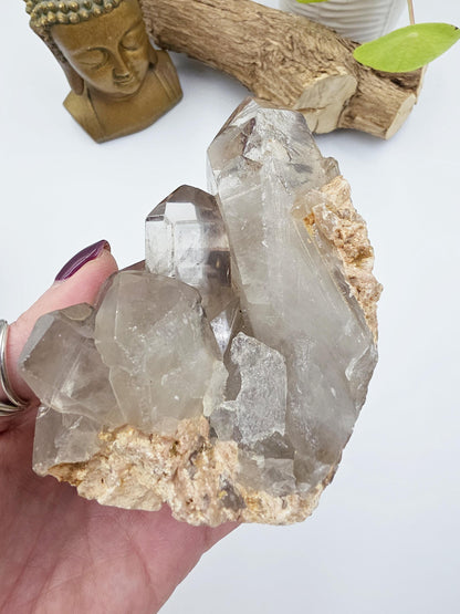 Large Skeletal Quartz Cluster – Transformation, Inner Healing & High-Vibration Crystal, 560g
